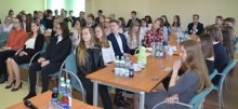 Najlepsi uczniowie z powiatu suwalskiego otrzymali stypendia [zdjęcia]