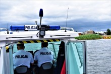 Augustowscy policjanci podsumowali sezon na wodzie. Uratowali sześć osób