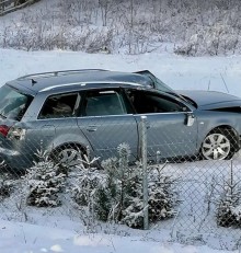 Wypadek w Przebrodzie. Młody kierowca wyprzedzał sznur pojazdów