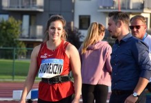 Lekkoatletyka. Maria Andrejczyk nie wystąpi w Chorzowie, starty Huberta Chmielaka i Piotra Konopki