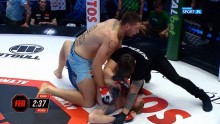 MMA. Damian Bujak Bujkowski po raz pierwszy przegrał zawodową walkę