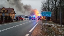 Wypadek na trasie Augustów – Białystok. Kierowca ciężarówki zginął na miejscu