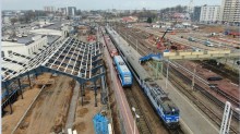 Rail Baltica - nowe perony w Białymstoku. Za kilka dni piesi inaczej będą poruszać się na stacji 