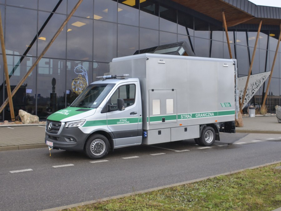 ambulans_pirotechniczny_1.jpg