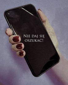 Chciał sprzedać telefon, a stracił 7 tys. złotych