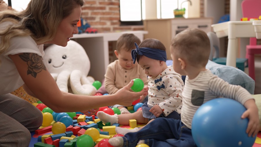 ZUS wypłacił kolejne świadczenia z programu Aktywny Rodzic