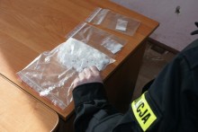 Ćwierć kilo amfetaminy w mieszkaniu 55-latka