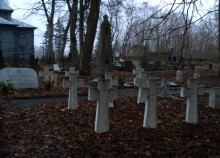 Groby ukraińskich żołnierzy na suwalskim cmentarzu  