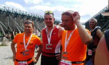 Trzej suwalczanie „z żelaza” pokonali 226 km 246m triathlonu 