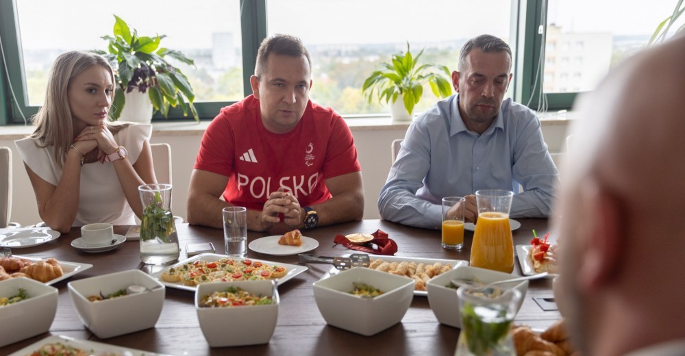 Rafał Czuper odebrał nagrody od prezydenta Białegostoku i zarządu województwa [zdjęcia]